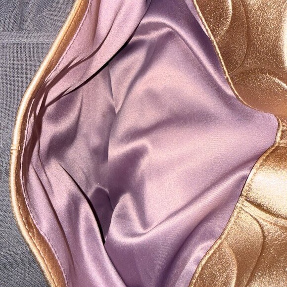 Coach Gold Tote Bag with Silk Lavender Interior โจ๐ - Picture 9 of 16